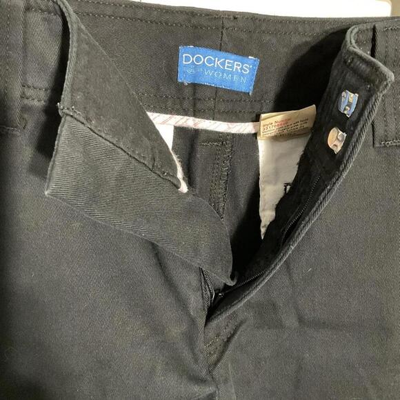Dockers Black Bermuda Shorts Cotton Blend size 12P - Picture 3 of 8